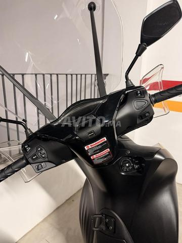 Moto becane 200i - 2