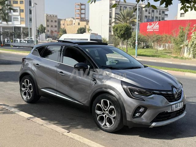 Renault Captur Techno - 2