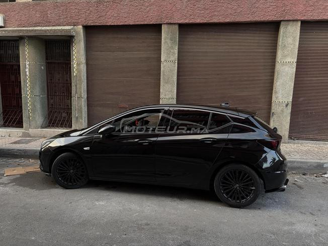 Opel Astra Diesel Manuelle 2018 à Casablanca