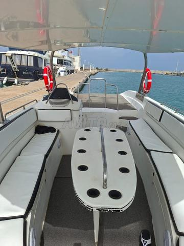 Bateau 10m modèle 2012 mazout - 2