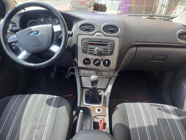 ford focus ghia 2011