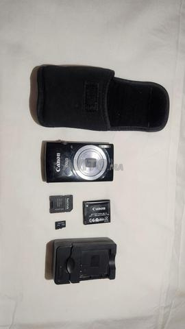 Appareil photo Canon IXUS complet avec accessoires