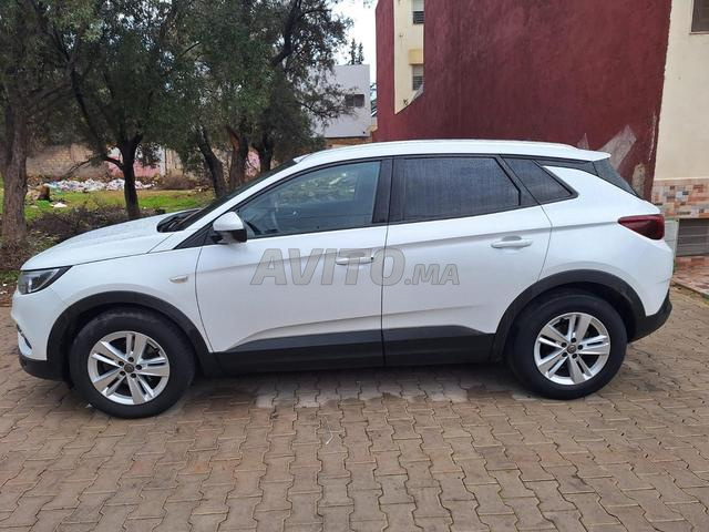Opel Grandland Diesel Manuelle 2019 à Fès