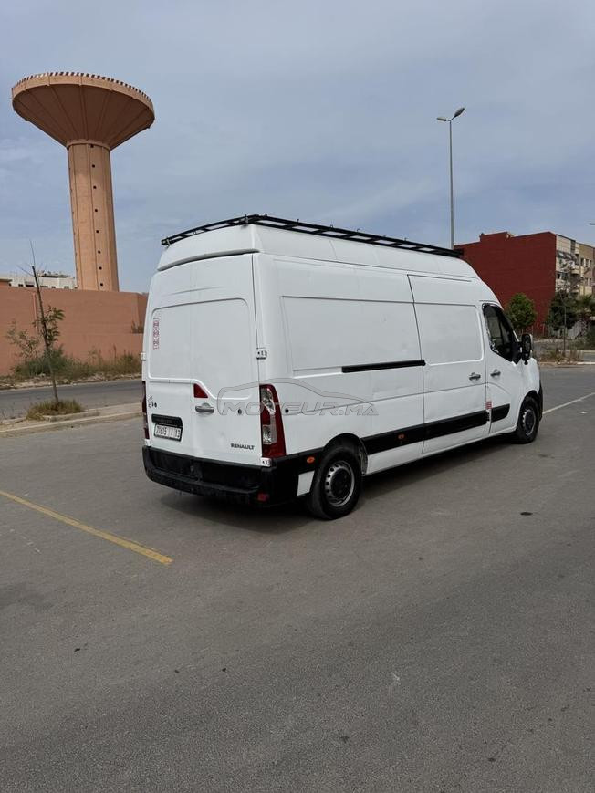 Renault master 2021 premier main 
