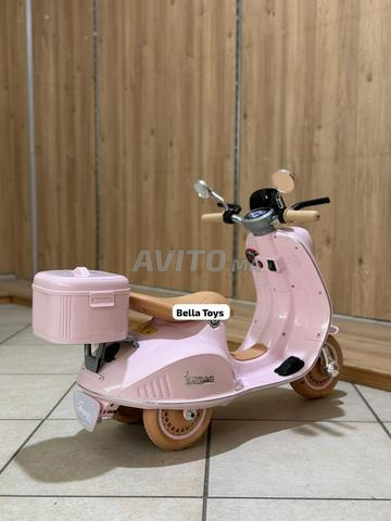 Vespa électrique pour enfants 3 couleurs - 2