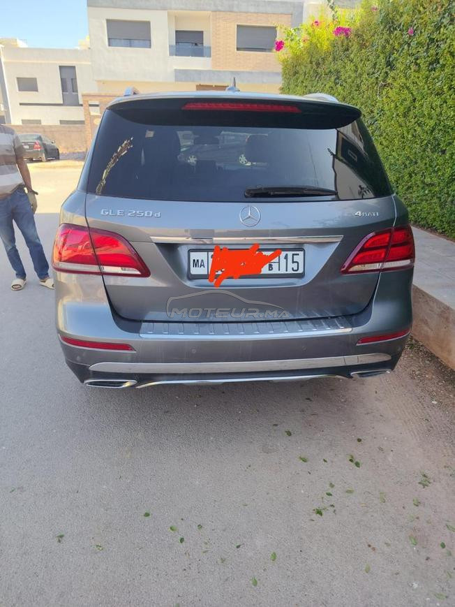 Mercedes-Benz 250 Diesel Automatique 2018 à Fès