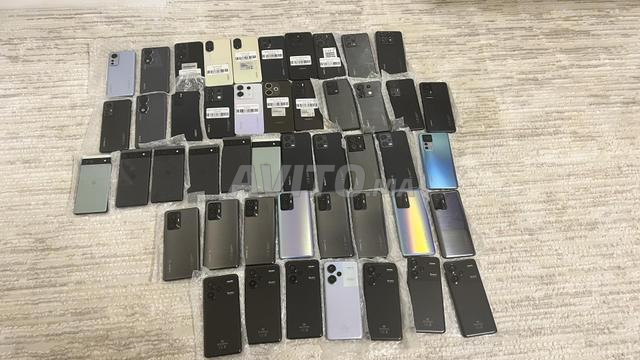 lot 47 smartphones 5g - 2