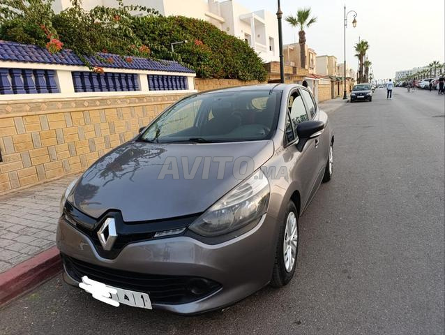 Renault Clio Diesel Manuelle 2016 à Rabat - 2