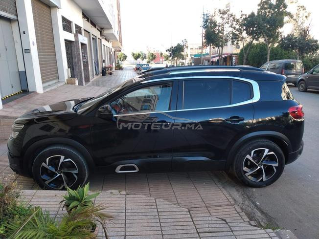 très belle voiture a vendre 