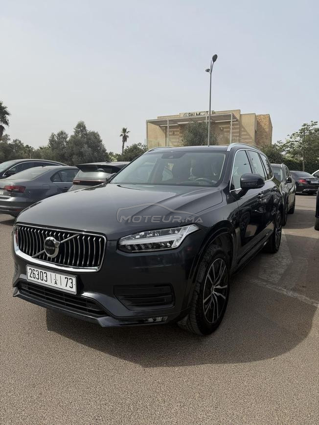 Volvo xc90 B5 excellent état modèle 2021