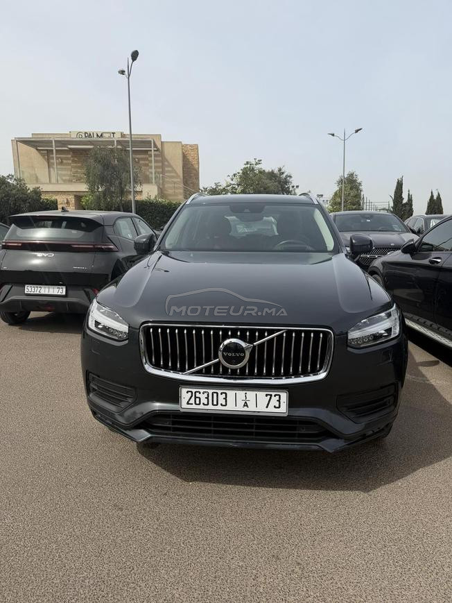 Volvo xc90 B5 excellent état modèle 2021