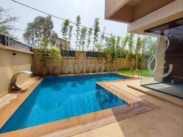 Villa neuve 4 ch avec piscine – Rte Amezmiz