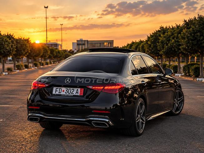 Mercedes-Benz C300 DE AMG LINE 