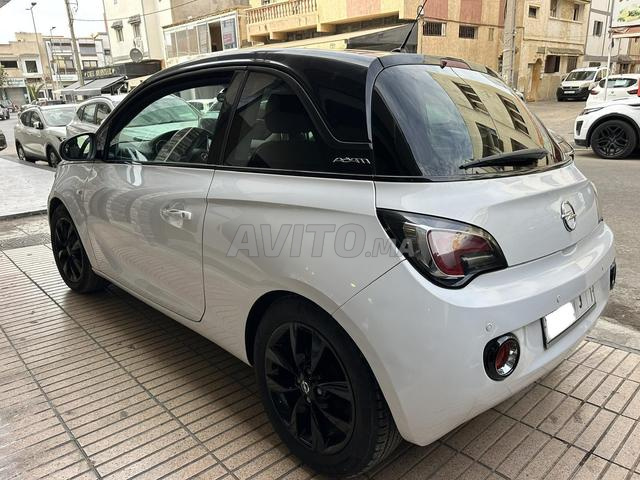 Opel Adam 32.000km essence 2019 - 2