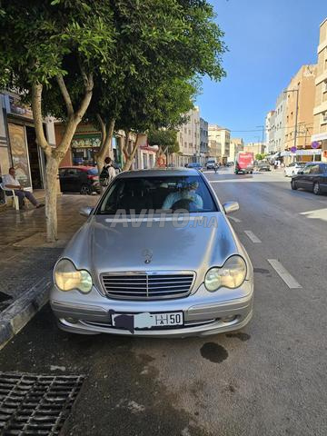 Mercedes 220 CDI 2000 Automatique - 2