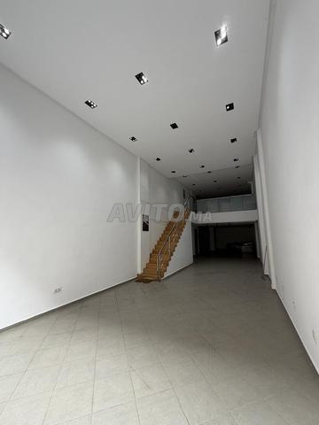 🏢 محل للبيع – روش نوار