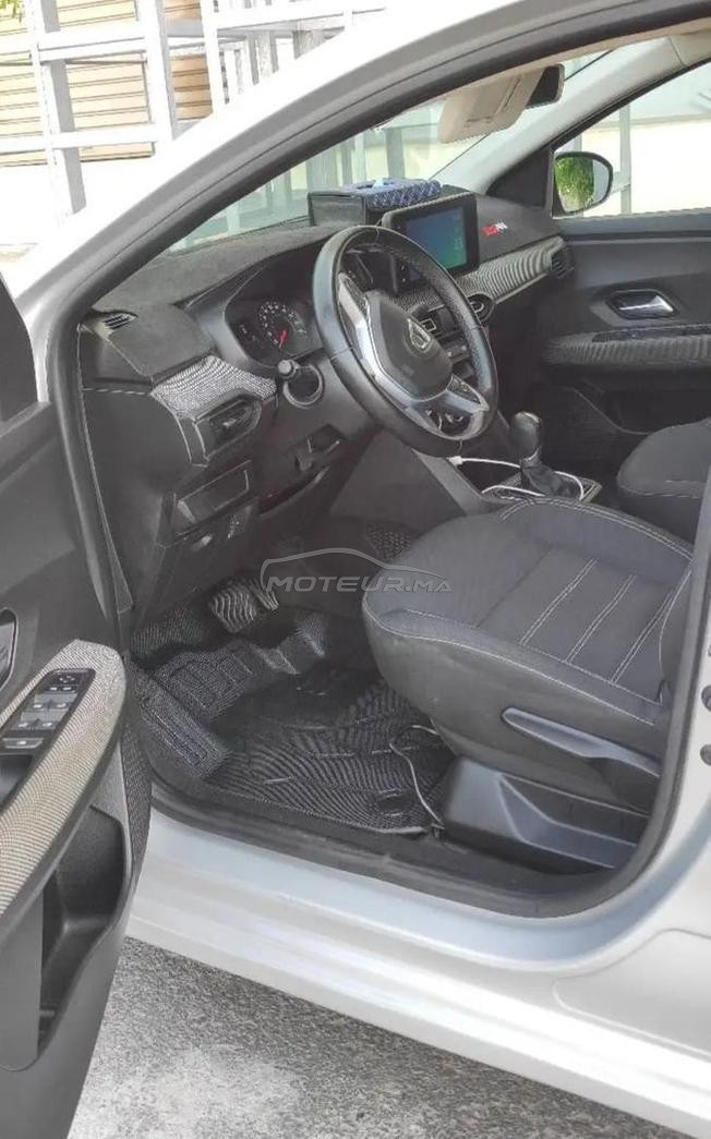 Dacia Logan Essence Automatique 2022 à Casablanca