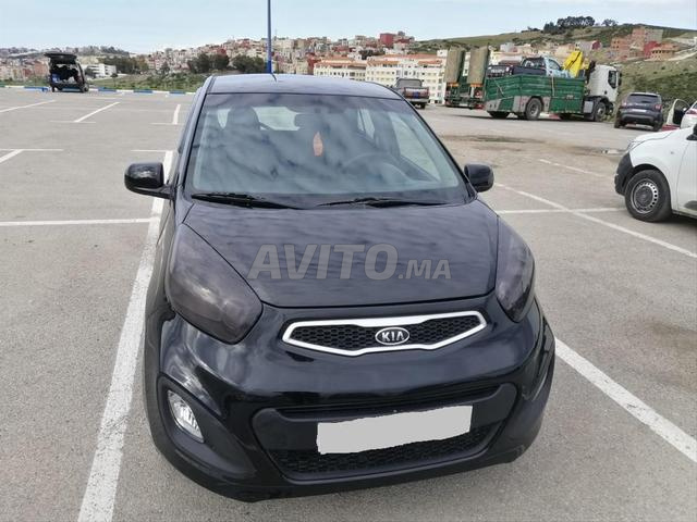 Kia Picanto Essence Manuelle 2015 à Tanger