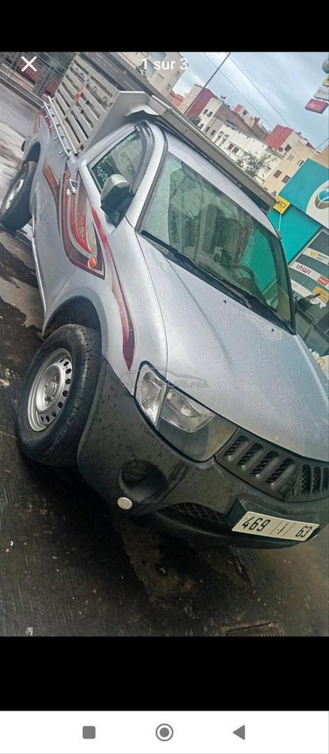MitsubishiL200