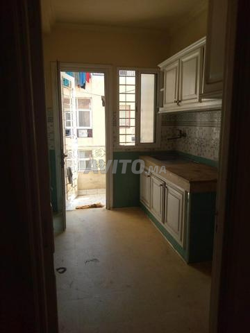 Appartement ensoleillé 3ème étage centre Casablanca - 3500 DH - 2