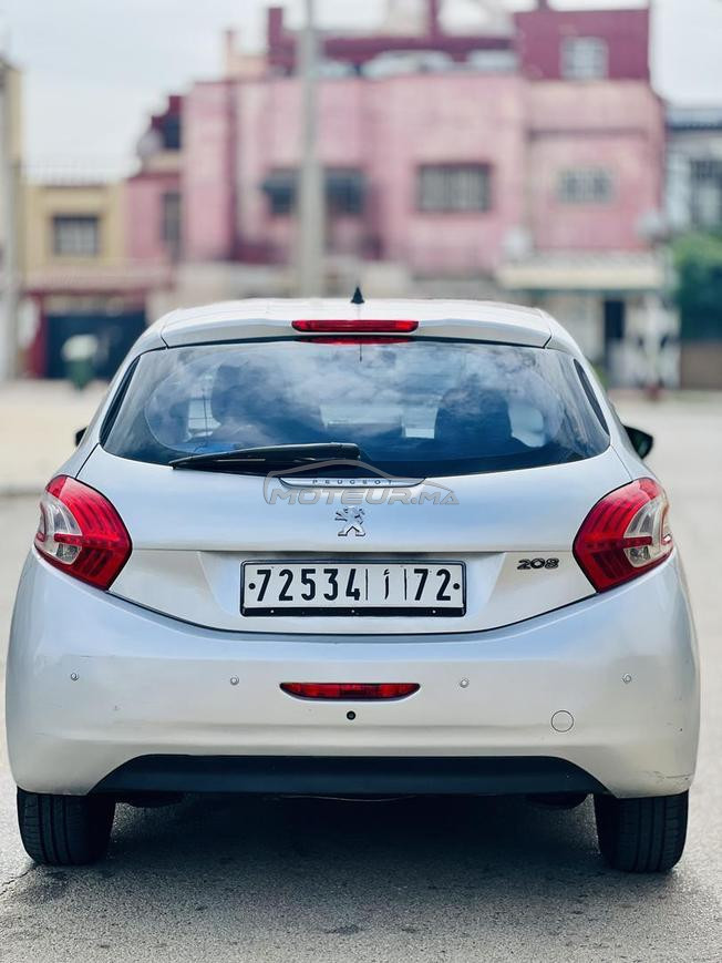 peugeut 208
