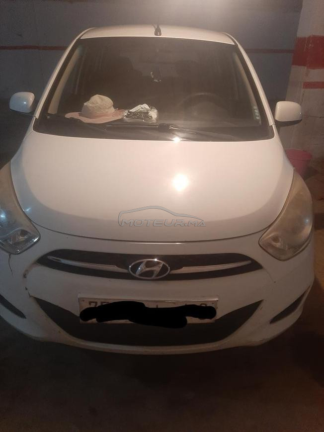 Hyundai i10 essence modèle 2012