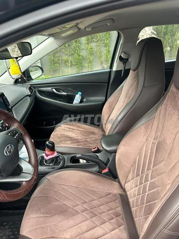 هيونداي i30 يدوي