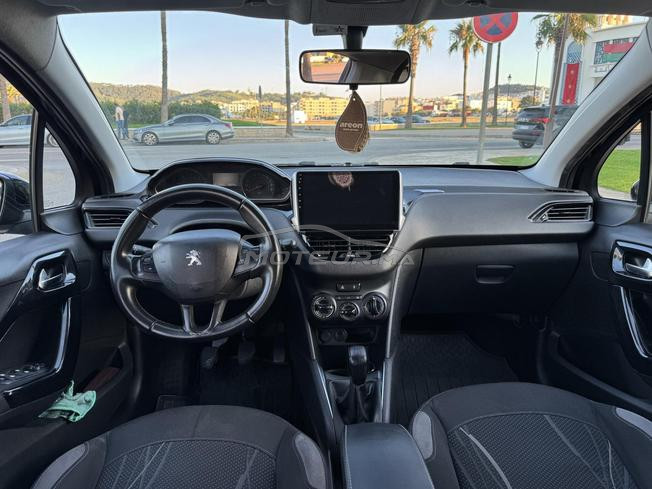 Peugeot 208 Diesel Manuelle 2013 à Tétouan
