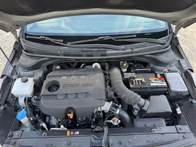 HYUNDAI ACCENT 1.6 CRDi DIESEL – AUTOMATIQUE 