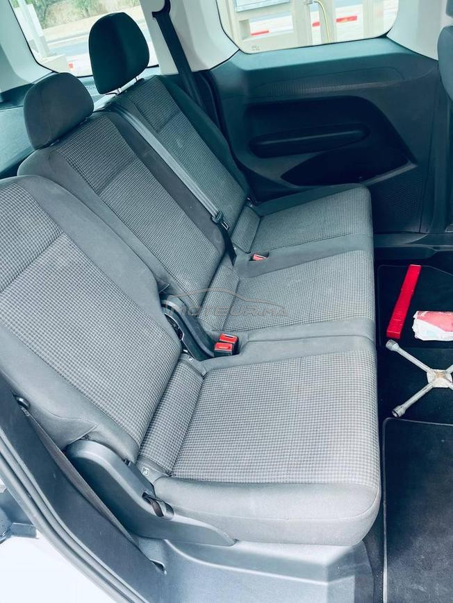 Volkswagen Caddy Diesel 2023 excellent état