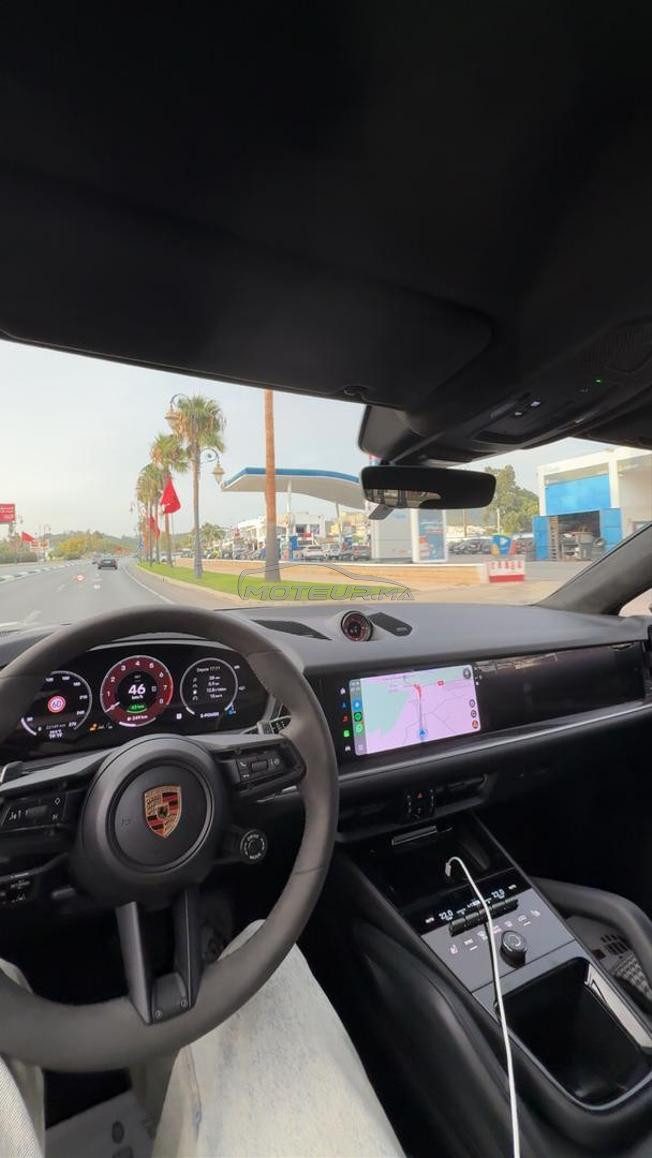 Porsche Cayenne Hybride Automatique 2025 à Rabat