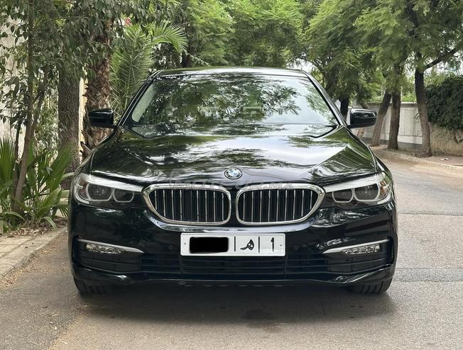 BMW 520d g30 faible kilo toppp