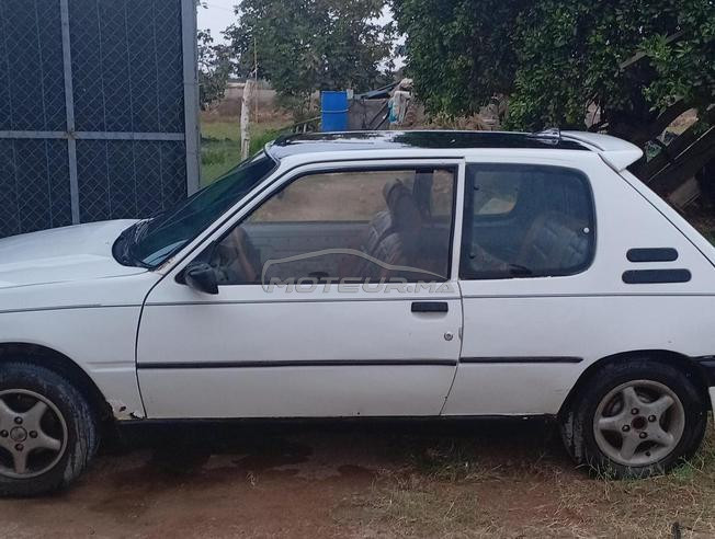 Peugeot205