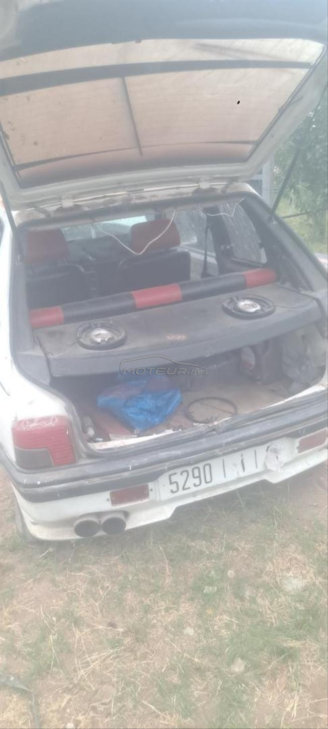 Peugeot205