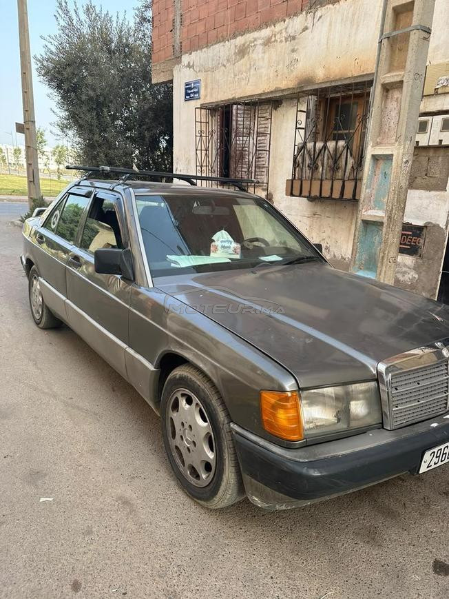 Mercedes-Benz 190 Diesel Manuelle 1992 à Deroua