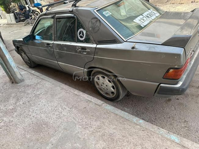 Mercedes-Benz 190 Diesel Manuelle 1992 à Deroua