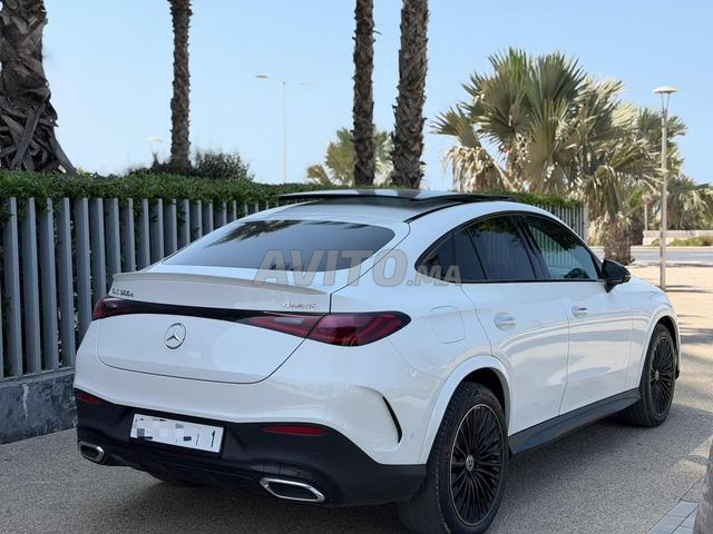 MERCEDES GLC 300d - 2