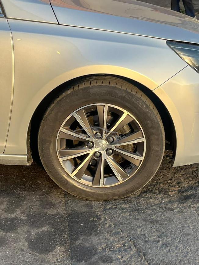 Peugeot 308 2014 allure toute option 