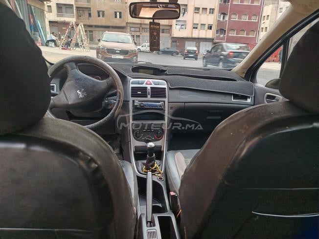 بيجو 307 ديزل يدوي 2004 في الدار البيضاء