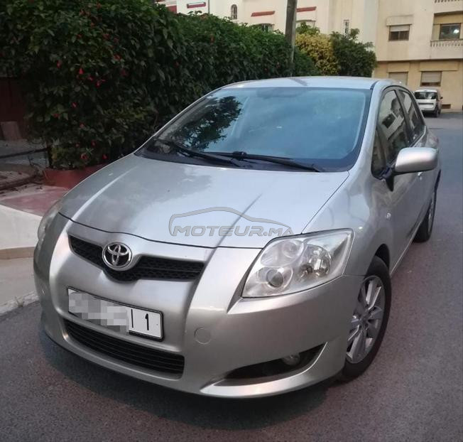 Toyota Auris Essence Manuelle 2011 à Laâyoune