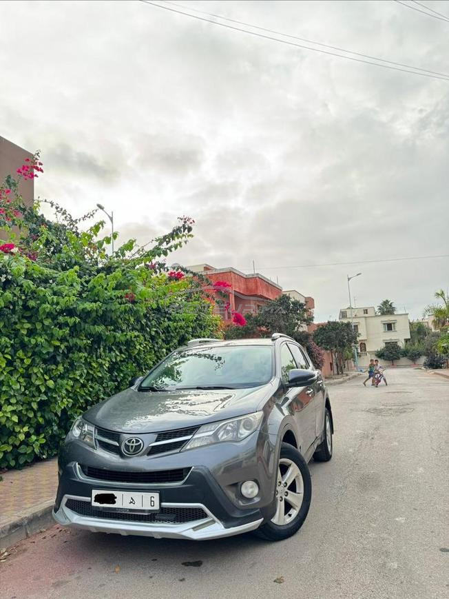 Toyota RAV-4 Diesel Automatique 2015 à El Jadida