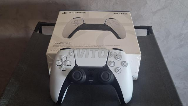 Manette PS5 DualSense originale jamais utilisée