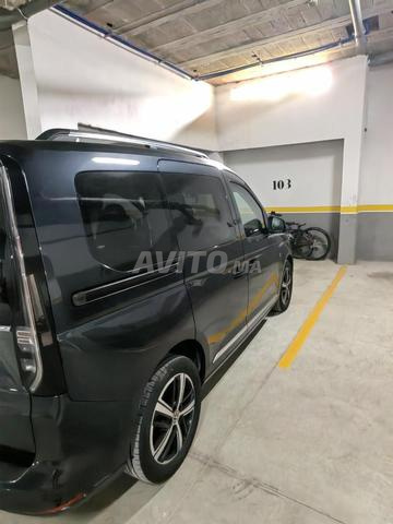 Volkswagen Caddy Diesel Manuelle 2022 à Casablanca - 2