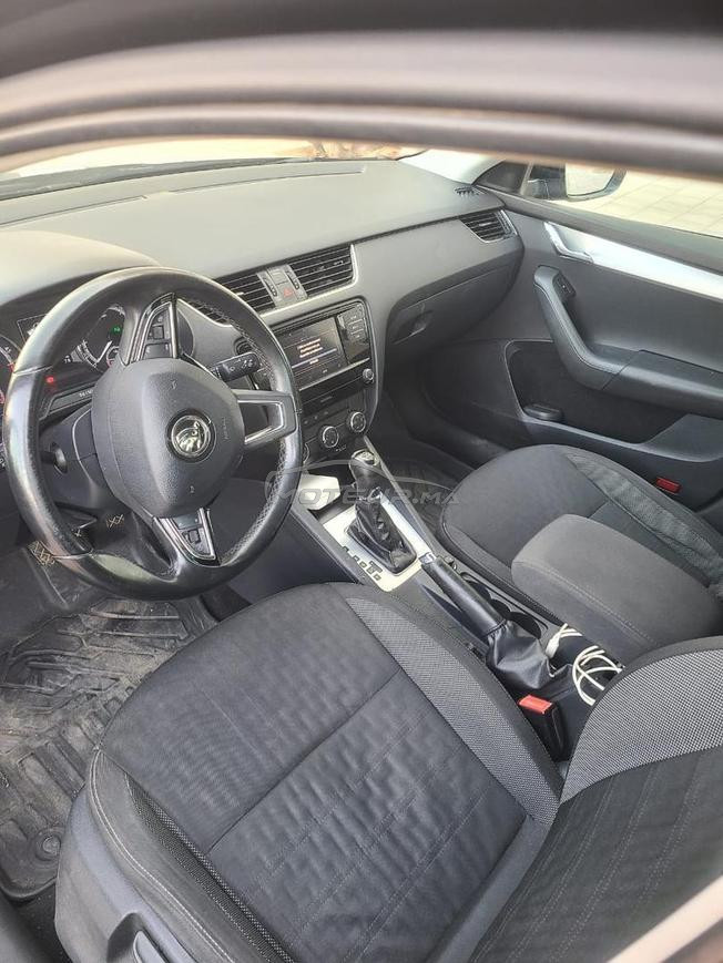 voiture skoda octavia 