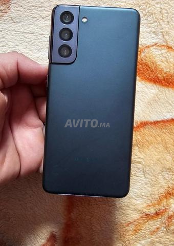 Samsung Galaxy S21 5G 256 Go, propre - 2