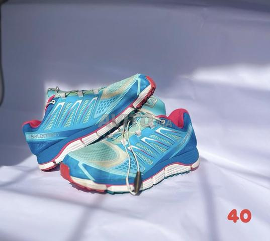 Chaussures originales bon état - 2
