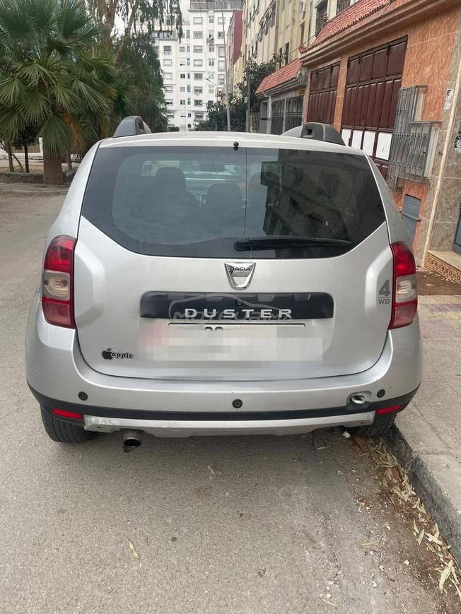 dacia duster 2015