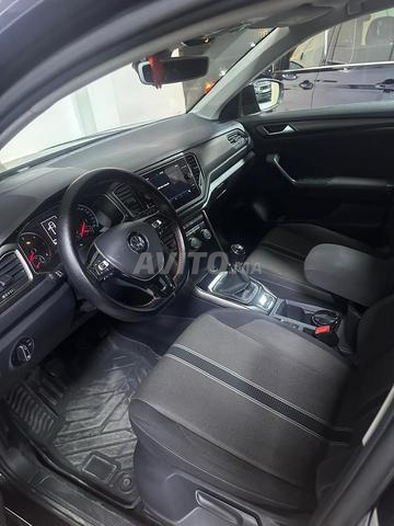 Volkswagen Touareg Diesel Manuelle 2018 à Tanger - 2