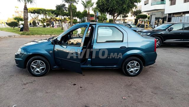 Dacia Logan 2011 carte grise à mon nom, 201 mille km
