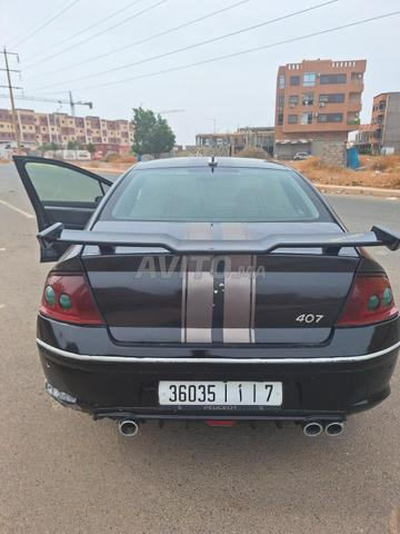 Peugeot 407 Diesel Manuelle 2006 à Marrakech - 2